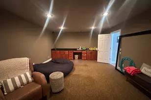2660 Lakeview Cir, Alford, FL 32420 - Photo 39