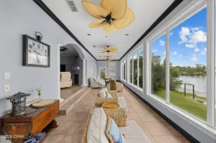 2660 Lakeview Cir, Alford, FL 32420 - Photo 9