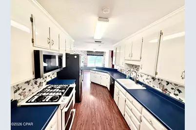 4616 Hillcrest Drive, Marianna, FL 32446 - Photo 13