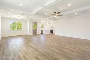 373 Bear Crk Blvd, Freeport, FL 32439 - Photo 13