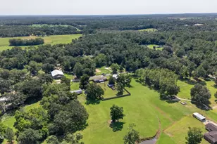 760 Brown St, Chipley, FL 32428 - Photo 43