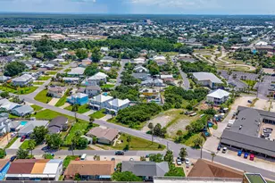 640 W Caladium Cir, Panama City Beach, FL 32413 - Photo 55