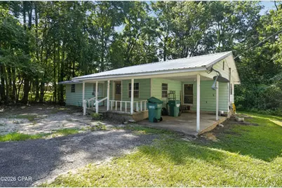 395 E Brock Avenue, Bonifay, FL 32425 - Photo 3
