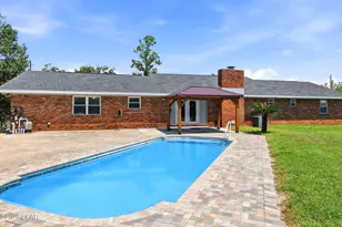 637 Baywood Dr, Lynn Haven, FL 32444 - Photo 3