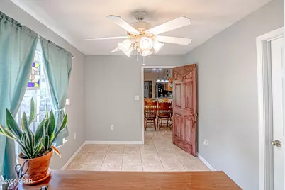9107 Sunshine Drive, Youngstown, FL 32466 - Photo 15