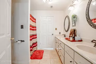 9107 Sunshine Dr, Youngstown, FL 32466 - Photo 13