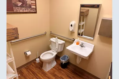 4554 E Highway 20 #Unit 3, Niceville, FL 32578 - Photo 5