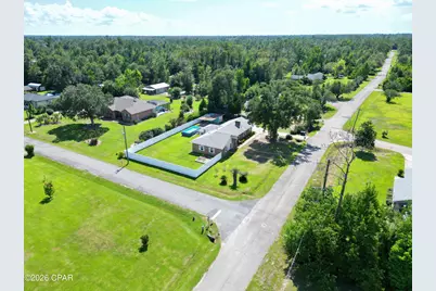 20315 SW Sherry Avenue, Blountstown, FL 32424 - Photo 5