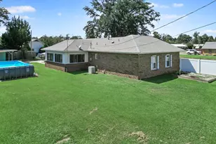 20315 SW Sherry Ave, Blountstown, FL 32424 - Photo 13