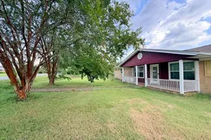 4327 7th Ave, Marianna, FL 32446 - Photo 3