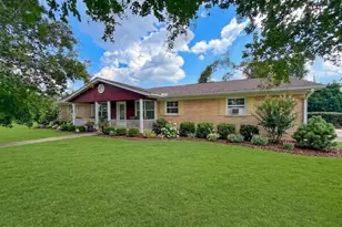 4327 7th Ave, Marianna, FL 32446 - Photo 1