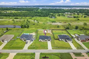 3407 Nautical Dr, Southport, FL 32409 - Photo 3