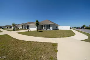 295 Bayou Bend Ln, Callaway, FL 32404 - Photo 3
