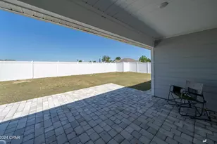 295 Bayou Bend Ln, Callaway, FL 32404 - Photo 17