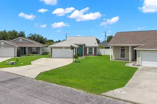 3005 Nowell Ct, Panama City, FL 32405 - Photo 3
