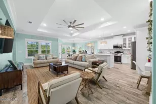 261 N Wells St, Panama City Beach, FL 32413 - Photo 9