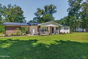 102 Lisenby Dr, Bonifay, FL 32425 - Photo 3