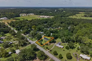 102 Lisenby Dr, Bonifay, FL 32425 - Photo 39