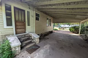 4803 Basswood Rd, Bascom, FL 32423 - Photo 5