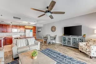 9860 S Thomas Dr, Panama City Beach, FL 32408 - Photo 9