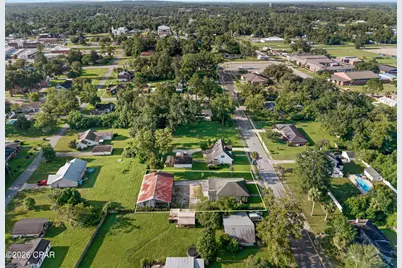 633 3rd Street, Chipley, FL 32428 - Photo 25