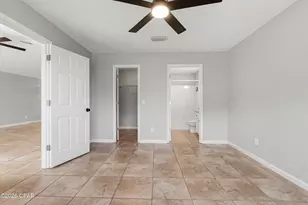 8418 N Lagoon Dr, Panama City, FL 32408 - Photo 11