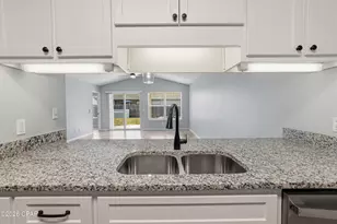 8418 N Lagoon Dr, Panama City, FL 32408 - Photo 5