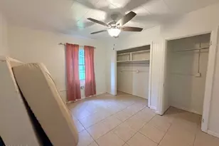 6920 Florida St, Grand Ridge, FL 32442 - Photo 25