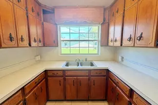 6920 Florida St, Grand Ridge, FL 32442 - Photo 19