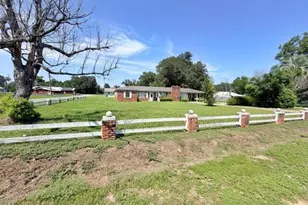 6920 Florida St, Grand Ridge, FL 32442 - Photo 37