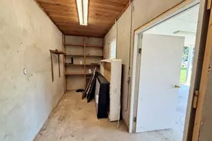 6920 Florida St, Grand Ridge, FL 32442 - Photo 39