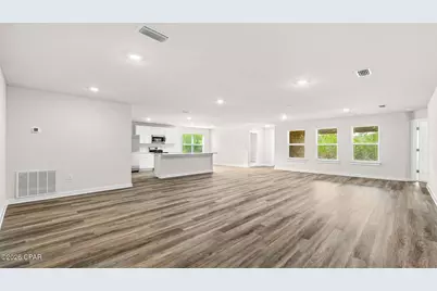 2014 Ambassador Court, Chipley, FL 32428 - Photo 7