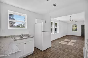 804 E 8th St, Panama City, FL 32401 - Photo 13