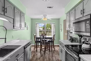 2004 Wind Jammer Dr, Lynn Haven, FL 32444 - Photo 15
