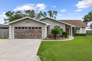 2004 Wind Jammer Dr, Lynn Haven, FL 32444 - Photo 1