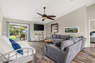 2004 Wind Jammer Dr, Lynn Haven, FL 32444 - Photo 9