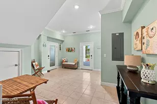 107 E Seascape Dr, Port Saint Joe, FL 32456 - Photo 9
