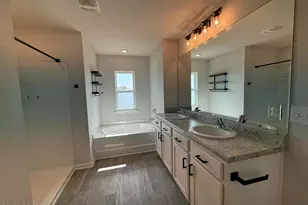7300 Ellie B Dr, Panama City, FL 32404 - Photo 23