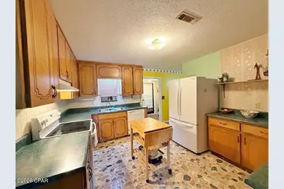 1049 W Highway 90, Bonifay, FL 32425 - Photo 13