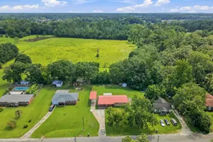 837 Maple St, Chipley, FL 32428 - Photo 33