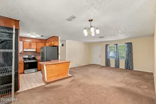 837 Maple St, Chipley, FL 32428 - Photo 5