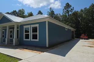 744 Magnolia Lake Dr, Defuniak Springs, FL 32433 - Photo 3