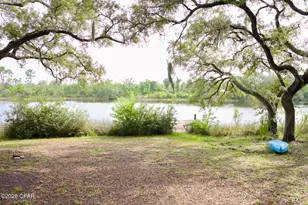 7325 Hwy 2302, Southport, FL 32409 - Photo 35