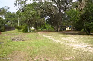 7325 Hwy 2302, Southport, FL 32409 - Photo 27