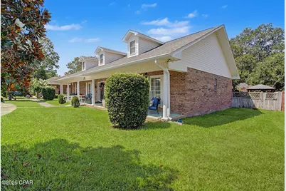 5381 College Drive, Graceville, FL 32440 - Photo 3