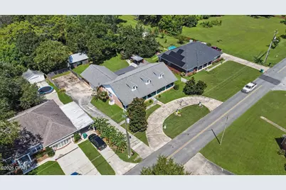 5381 College Drive, Graceville, FL 32440 - Photo 21