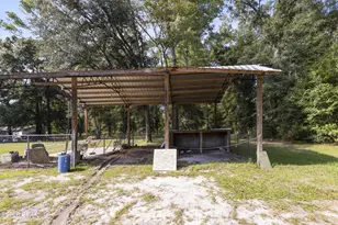 825 Jones Ct, Chipley, FL 32428 - Photo 23