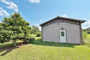 3280 Willie Ln, Cottondale, FL 32431 - Photo 7