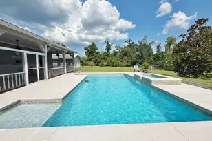 3280 Willie Ln, Cottondale, FL 32431 - Photo 5