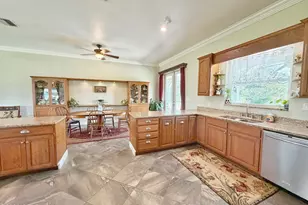 3280 Willie Ln, Cottondale, FL 32431 - Photo 17